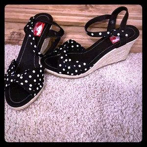 Espadrille shoes